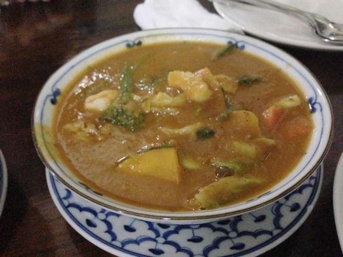 タイ料理 シーフードカレー